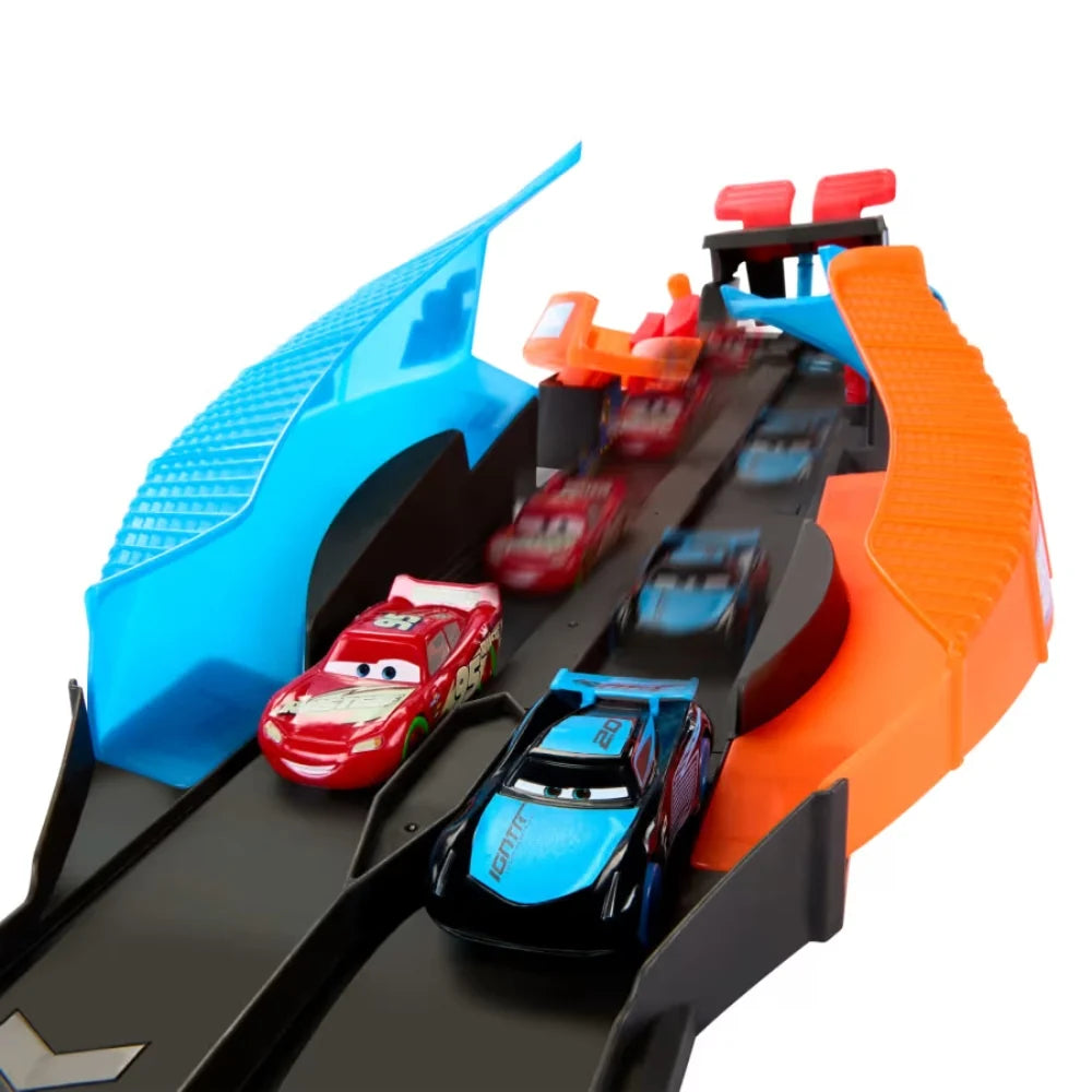 Disney Pixar Cars Glow Race Lanza y Cruza Pista